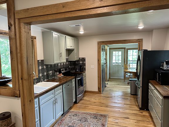 8th image of 550 Tooley Trail Ln