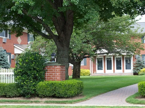 Fairfield Gardens At Port Jefferson