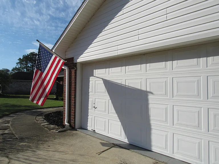 8130 Country Bay Blvd — Photo 2