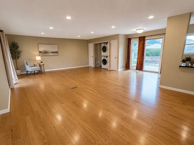 5275 Highline Pl — Photo 3
