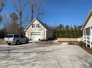 155 Horne Place Dr, Wilmington, NC 28401