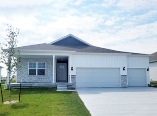 3734 Rueben Dr, Marion, IA 52302