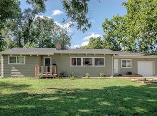 701 E 98th St, Kansas City, MO 64131