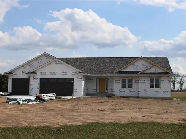 E8852 525th Avenue, Elk Mound, WI 54739