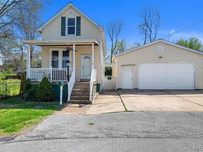 9440 Kirchner Ave, Saint Louis, MO, 63125