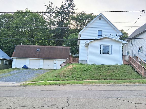 2nd image of 316-318 Congress St