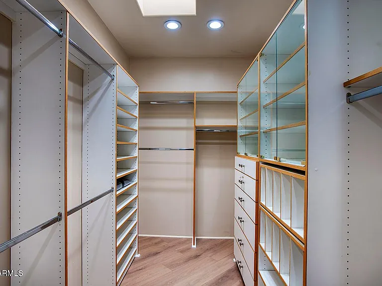 10420 E Morning Vista Ln — Photo 38