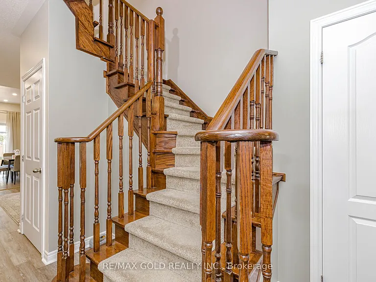 65 Niagara Trl — Photo 7