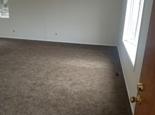 218 Pontiac St, Lester, PA 19029