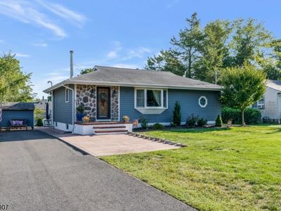 707 Chester Ave, Neshanic Station, NJ, 08853