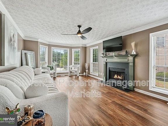 4th image of 2349 June Springs Dr SW