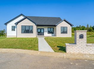 9015 Walter Tell Ln, Tell City, IN 47586