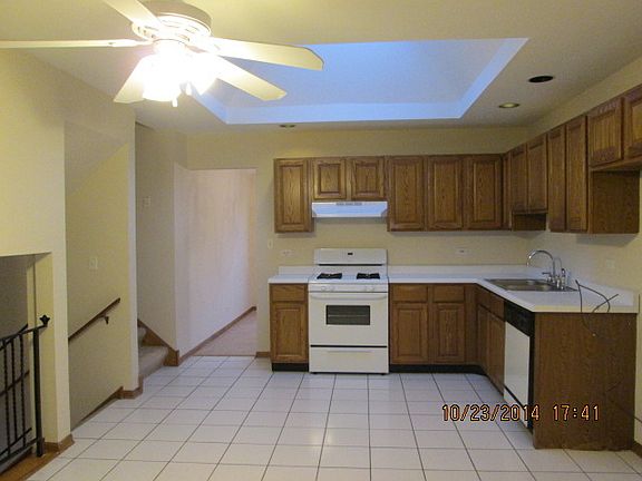 4th image of 22907 Lawndale Ave