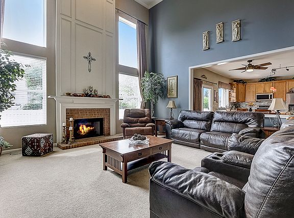 3rd image of 24008 Norfolk Ln
