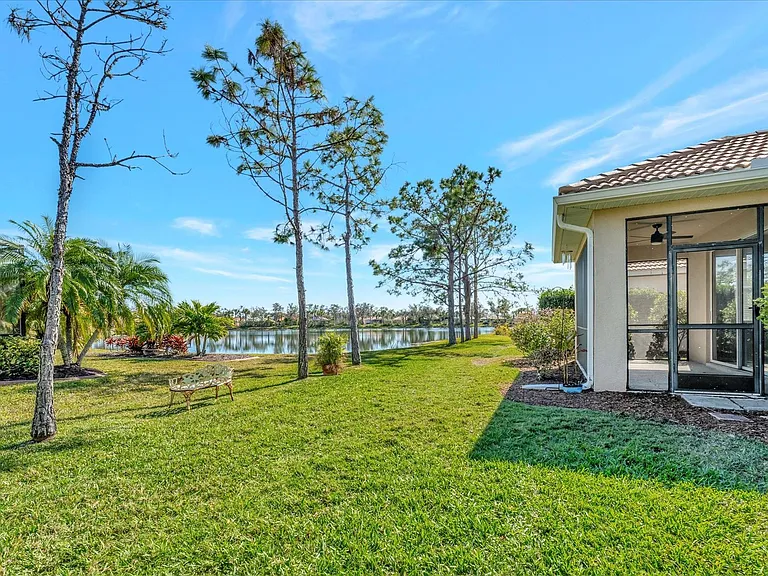 2159 Chenille Ct — Photo 32