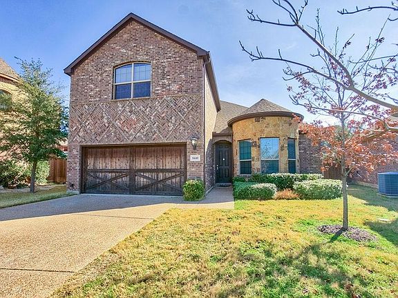 2nd image of 8440 La Fontaine Dr