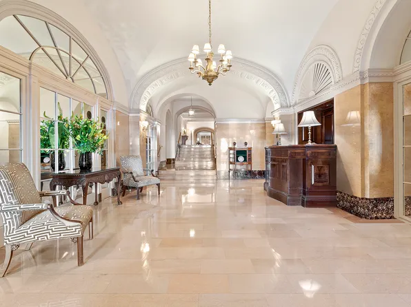 575 Park Avenue 608 image 11 of 12