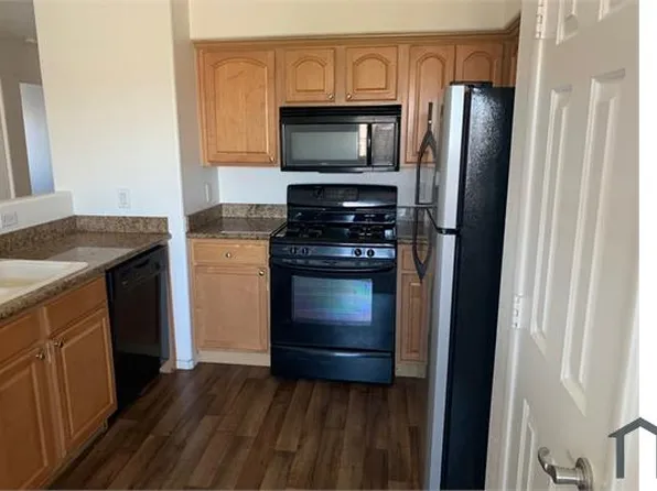 9303 Gilcrease Ave, Las Vegas, NV