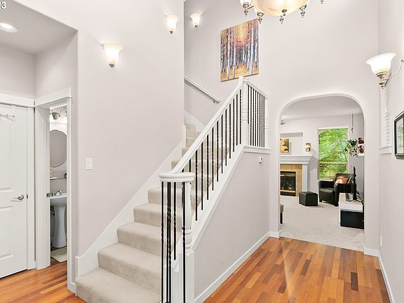 3rd image of 6346 NE Southbrook Ct