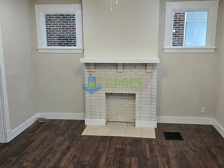 1818 Tonopah Ave — Photo 2