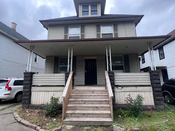 E. 59th St 3718, 3718 E 59th St #Up, Cleveland, OH 44105