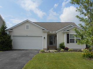 211 Cherry Tree Ln, Commercial Pt, OH