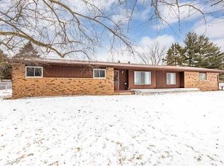 1146 Gwen Dr, Lapeer, MI