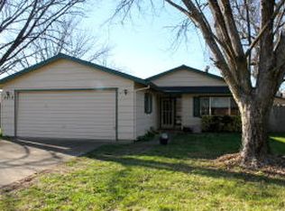 6918 Meadow Wood Trl, Redding, CA 96001