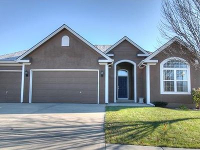 405 Briar Ln, Kearney, MO, 64060