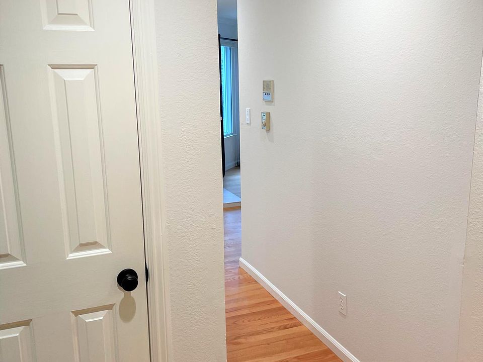 Features foyer closet and recessed lights.