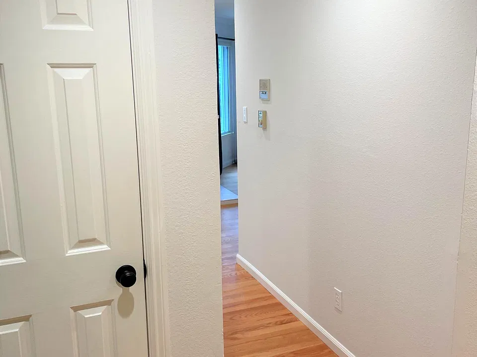 Features foyer closet and recessed lights.