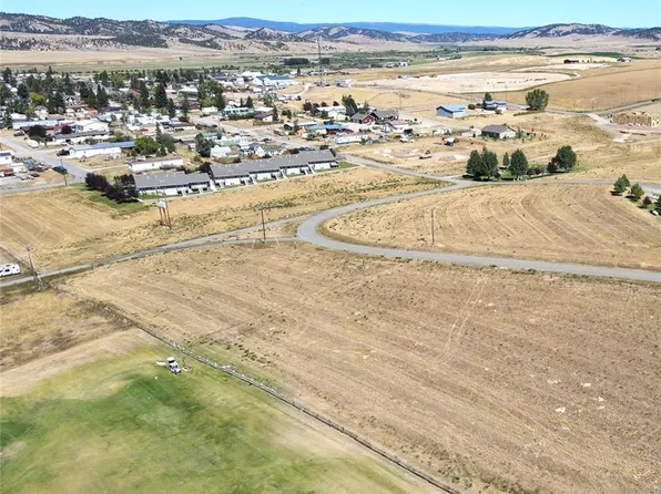 Nhn Wall St, White Sulphur Springs, MT 59645