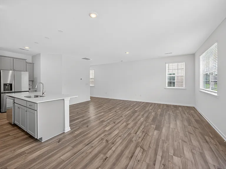 5266 Amaryllis Way — Photo 15