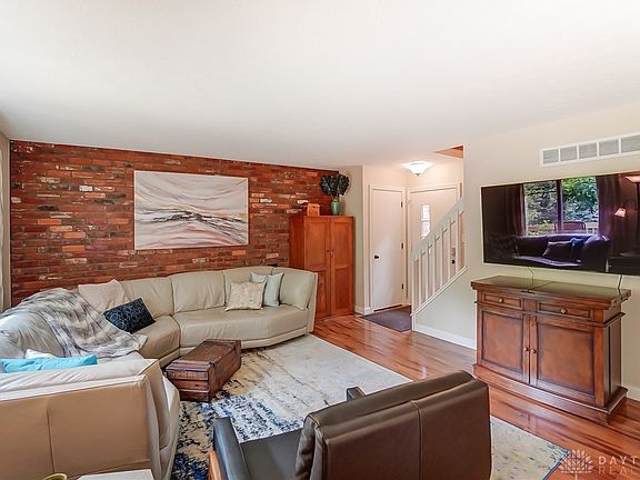 4th image of 3233 Close Ct
