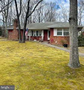 208 Ash Rd, Marlton, NJ, 08053