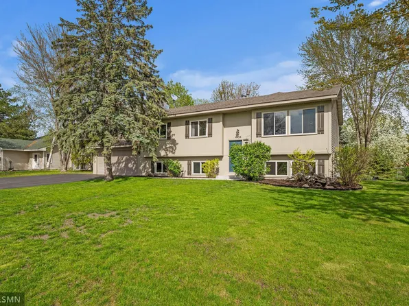 4454 Rosebriar Ave, Vadnais Heights, MN 55127
