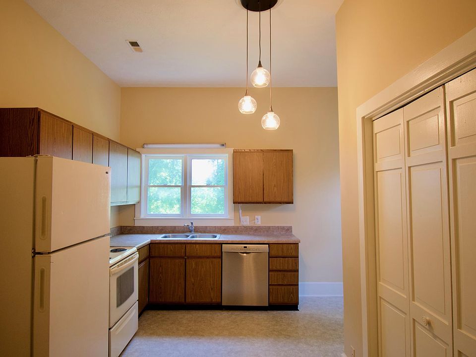 Kitchen Entrance View