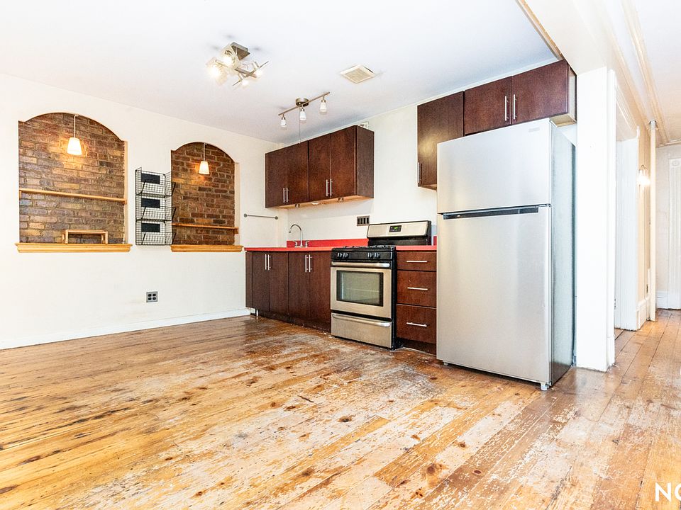 1st image of 473 Willoughby Ave #2