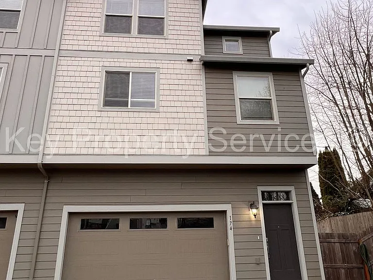 174 Loganberry Ct — Photo 1