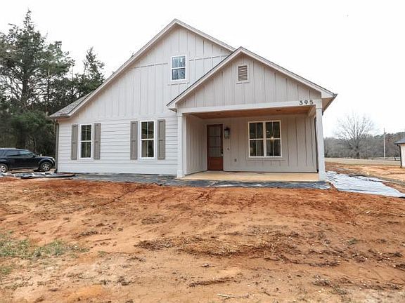 2nd image of 395 King Rd