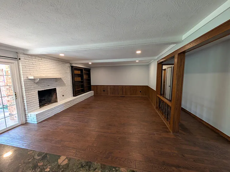 10133 Bromley Ct — Photo 13