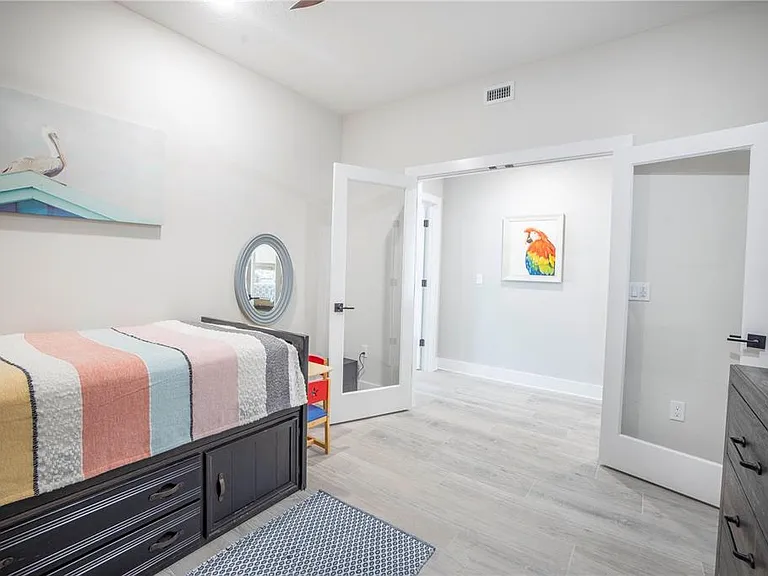 19505 Gulf Blvd #304 — Photo 39