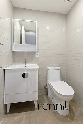 Rented by Rennit Inc. | media 16