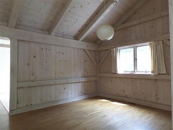 5th image of 65 New Bedford Cir