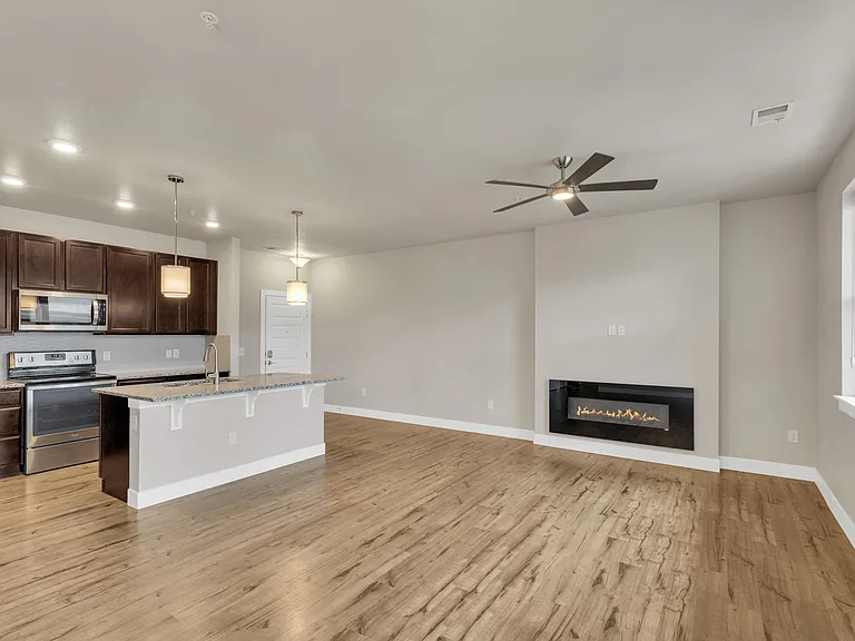 15354 W 64th Ln #302 — Photo 9