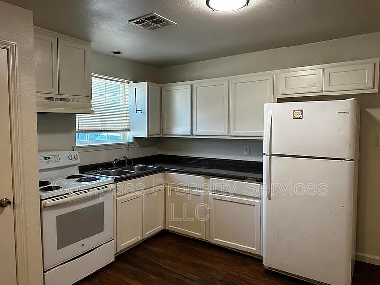 507 Dunbar Ave — Photo 5