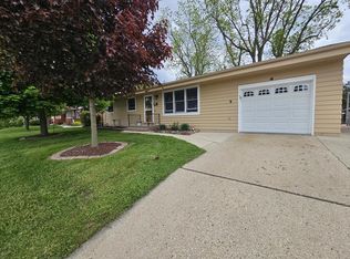 774 S Main St, Hartford, WI 53027