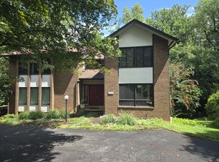 6462 Madison Ct, Mc Lean, VA 22101