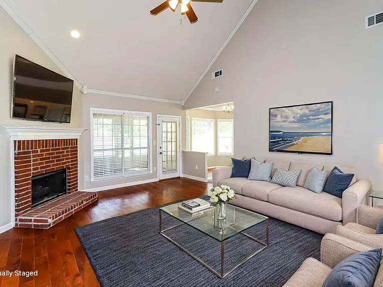 383 N Ericson Rd — Photo 6