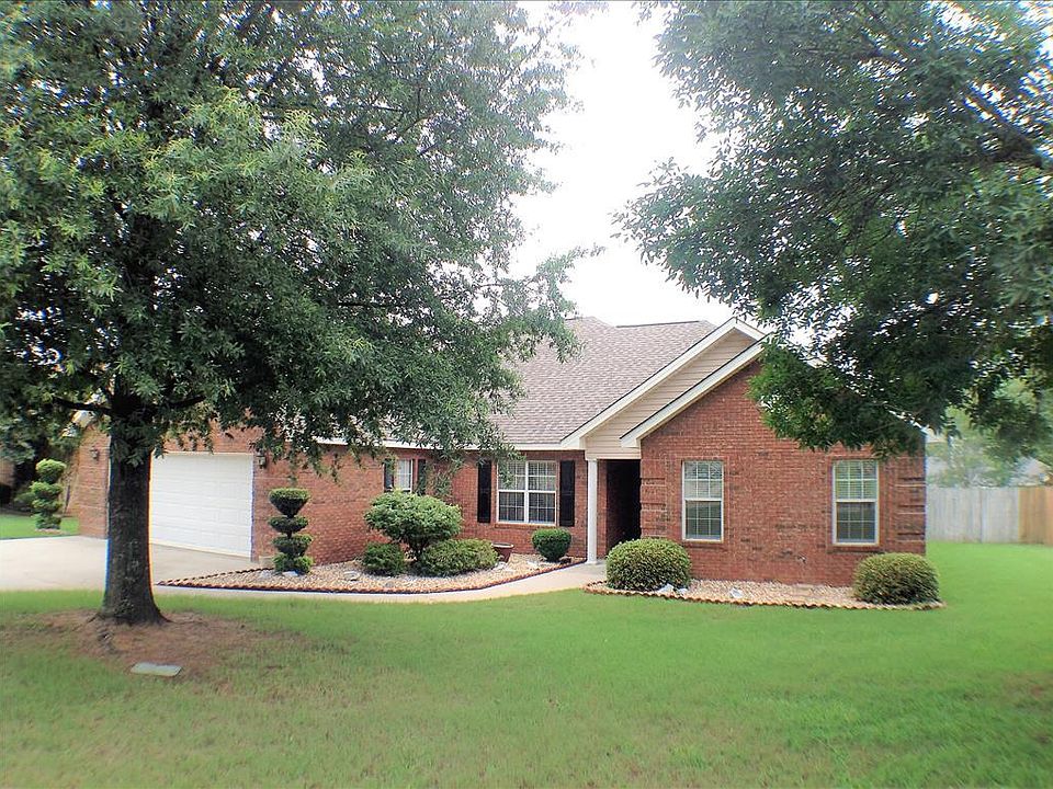 1st image of 208 Cumberland Woods Ter